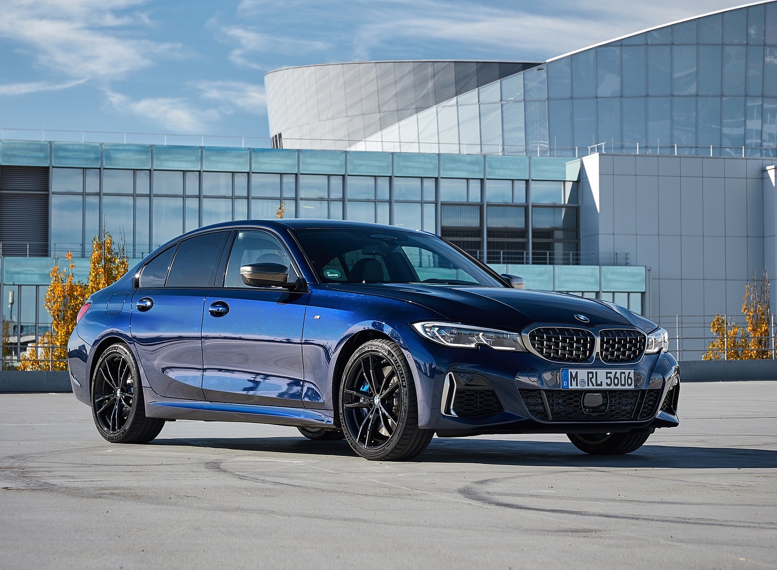 2020 BMW M340i Sedan (Color: Tanzanite Blue Metallic) Front Three-Quarter Wallpapers #28 of 74