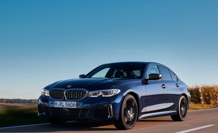 2020 BMW M340i Sedan (Color: Tanzanite Blue Metallic) Front Three-Quarter Wallpapers 450x275 (8)