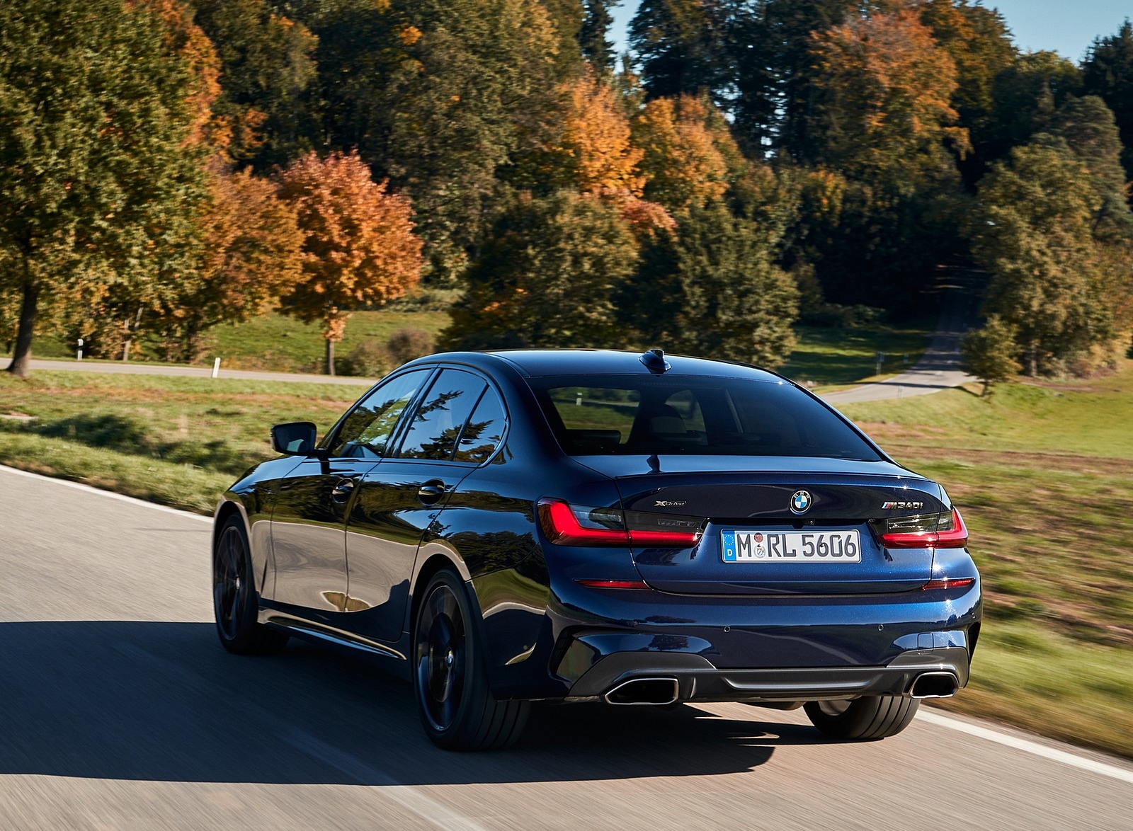 2020 BMW M340i Sedan (Color: Tanzanite Blue Metallic) Rear Three-Quarter Wallpapers #31 of 74