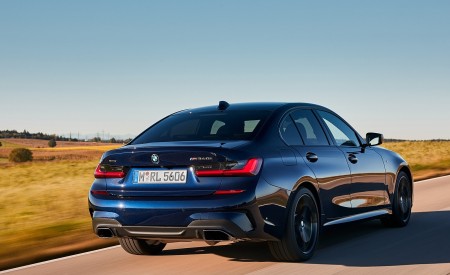 2020 BMW M340i Sedan (Color: Tanzanite Blue Metallic) Rear Three-Quarter Wallpapers 450x275 (10)