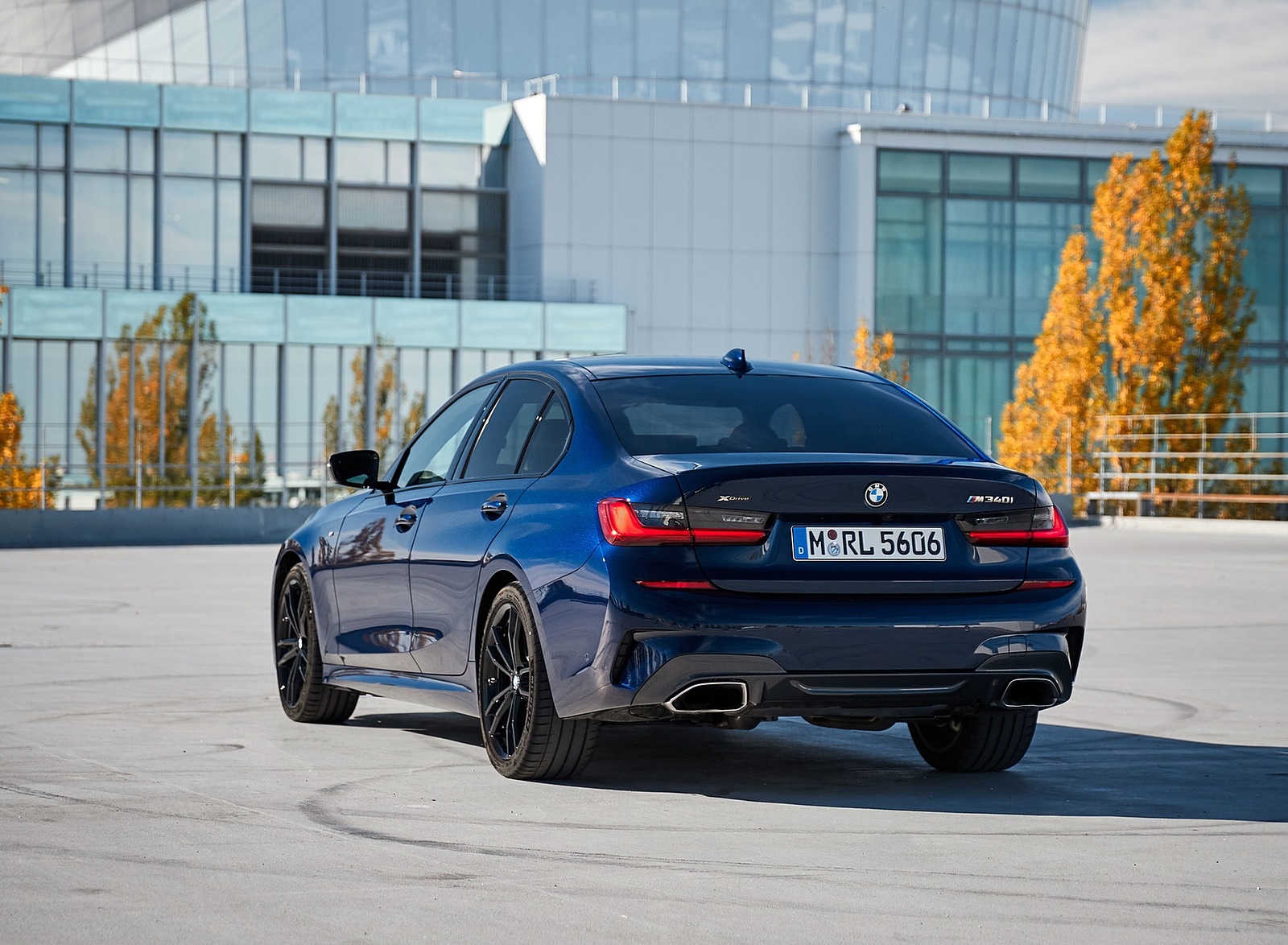 2020 BMW M340i Sedan (Color: Tanzanite Blue Metallic) Rear Three-Quarter Wallpapers #45 of 74