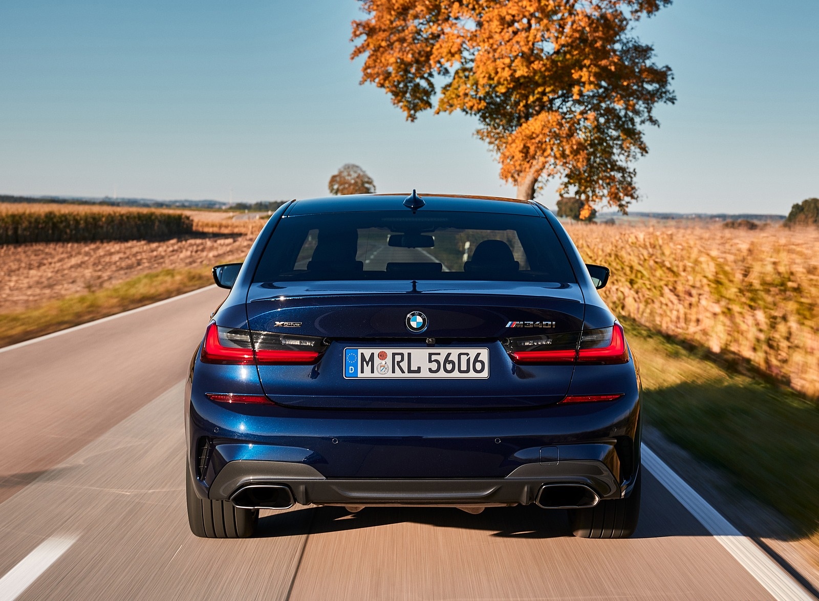 2020 BMW M340i Sedan (Color: Tanzanite Blue Metallic) Rear Wallpapers #12 of 74