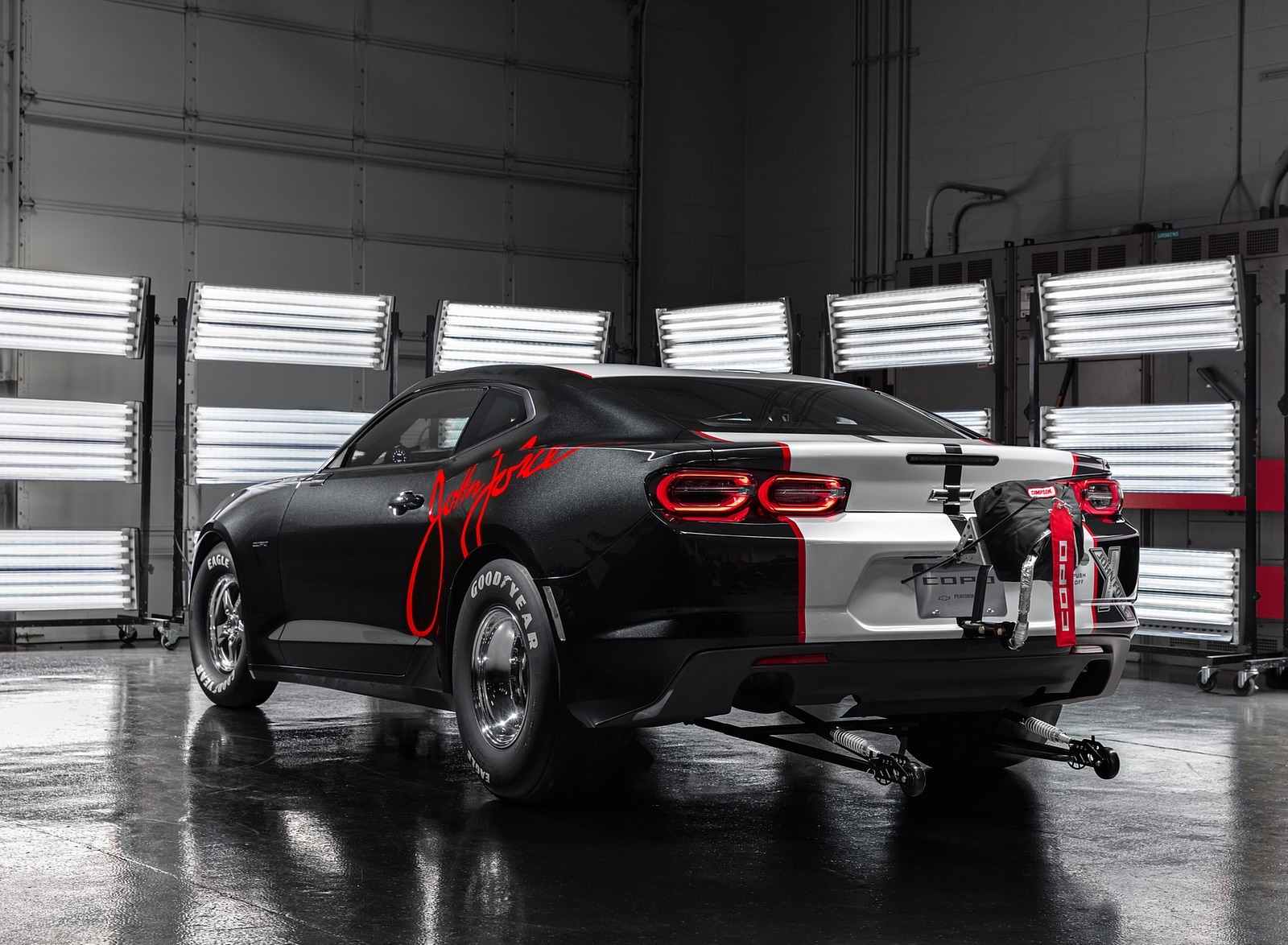 2020 Chevrolet COPO Camaro John Force Edition Rear Three-Quarter Wallpapers (3)