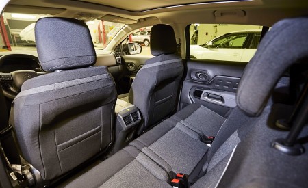2020 Citroen C5 Aircross Hybrid Interior Rear Seats Wallpapers  450x275 (18)