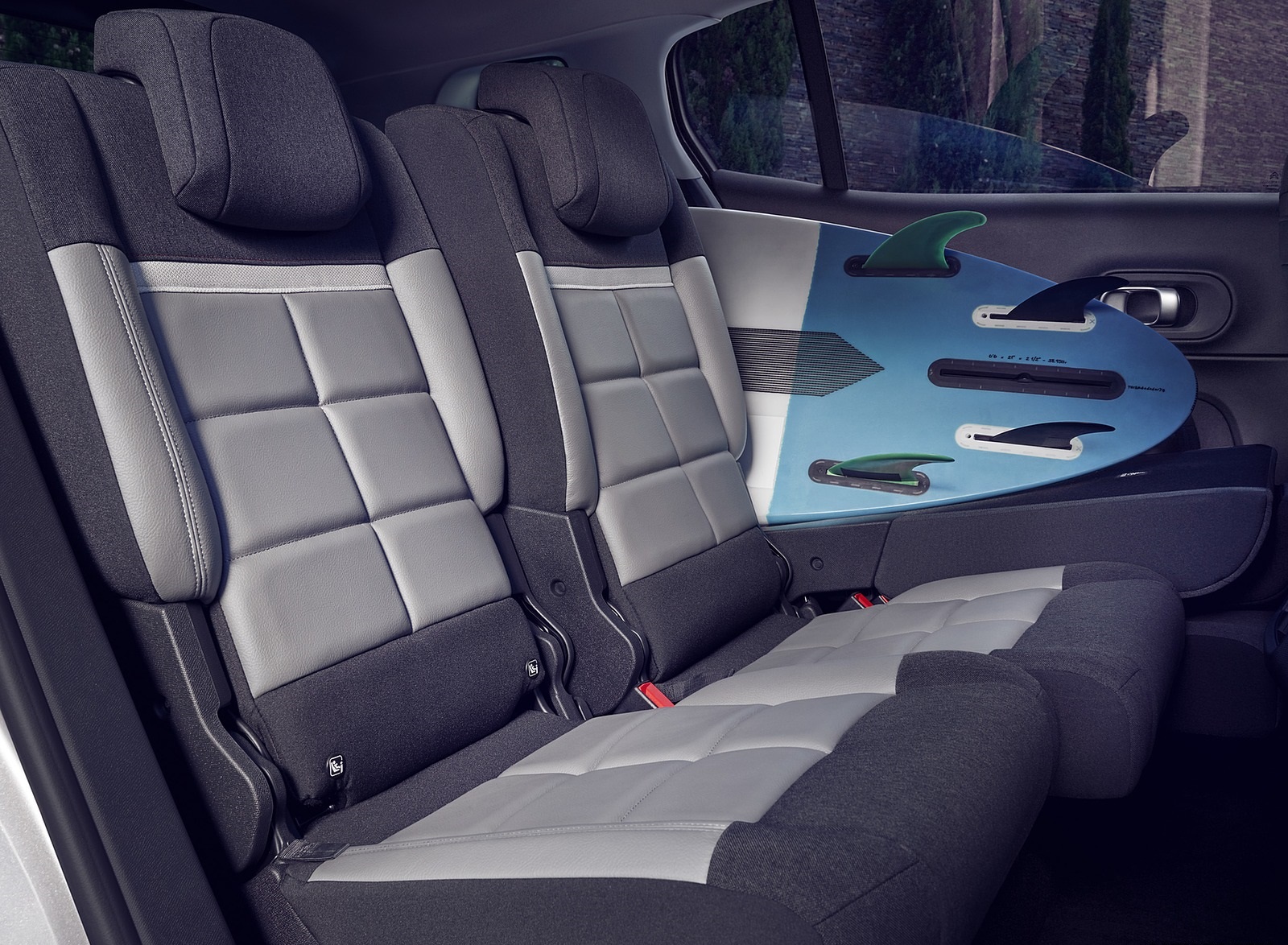 2020 Citroen C5 Aircross Hybrid Interior Rear Seats Wallpapers #19 of 92