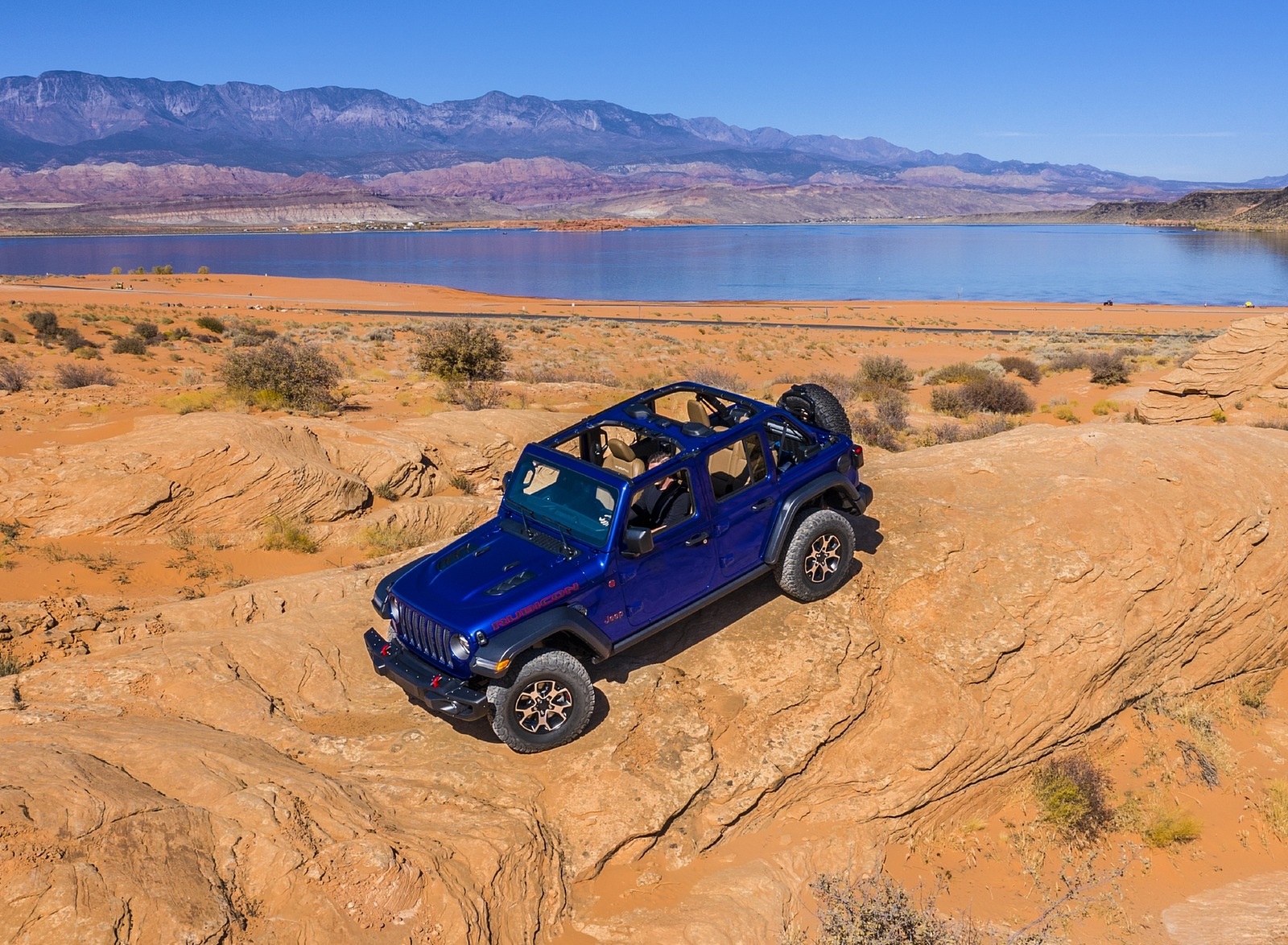 2020 Jeep Wrangler Rubicon EcoDiesel Front Three-Quarter Wallpapers #27 of 122
