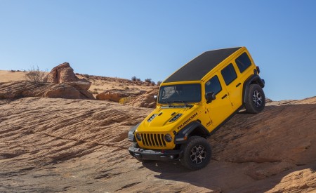 2020 Jeep Wrangler Rubicon EcoDiesel Off-Road Wallpapers 450x275 (63)