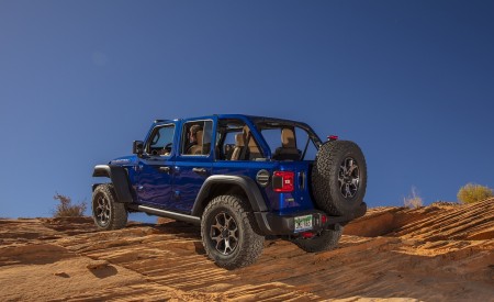 2020 Jeep Wrangler Rubicon EcoDiesel Off-Road Wallpapers 450x275 (40)