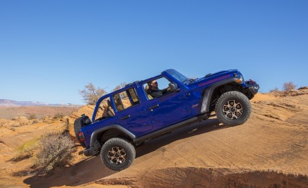 2020 Jeep Wrangler Rubicon EcoDiesel Off-Road Wallpapers 450x275 (31)