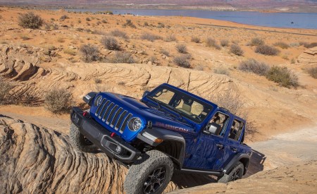 2020 Jeep Wrangler Rubicon EcoDiesel Off-Road Wallpapers 450x275 (8)