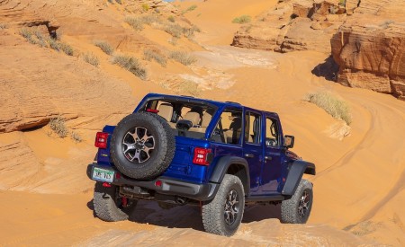 2020 Jeep Wrangler Rubicon EcoDiesel Off-Road Wallpapers 450x275 (33)