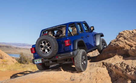 2020 Jeep Wrangler Rubicon EcoDiesel Off-Road Wallpapers 450x275 (19)