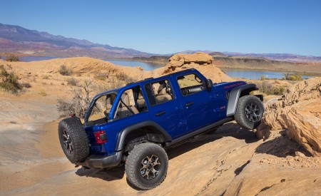 2020 Jeep Wrangler Rubicon EcoDiesel Off-Road Wallpapers 450x275 (20)
