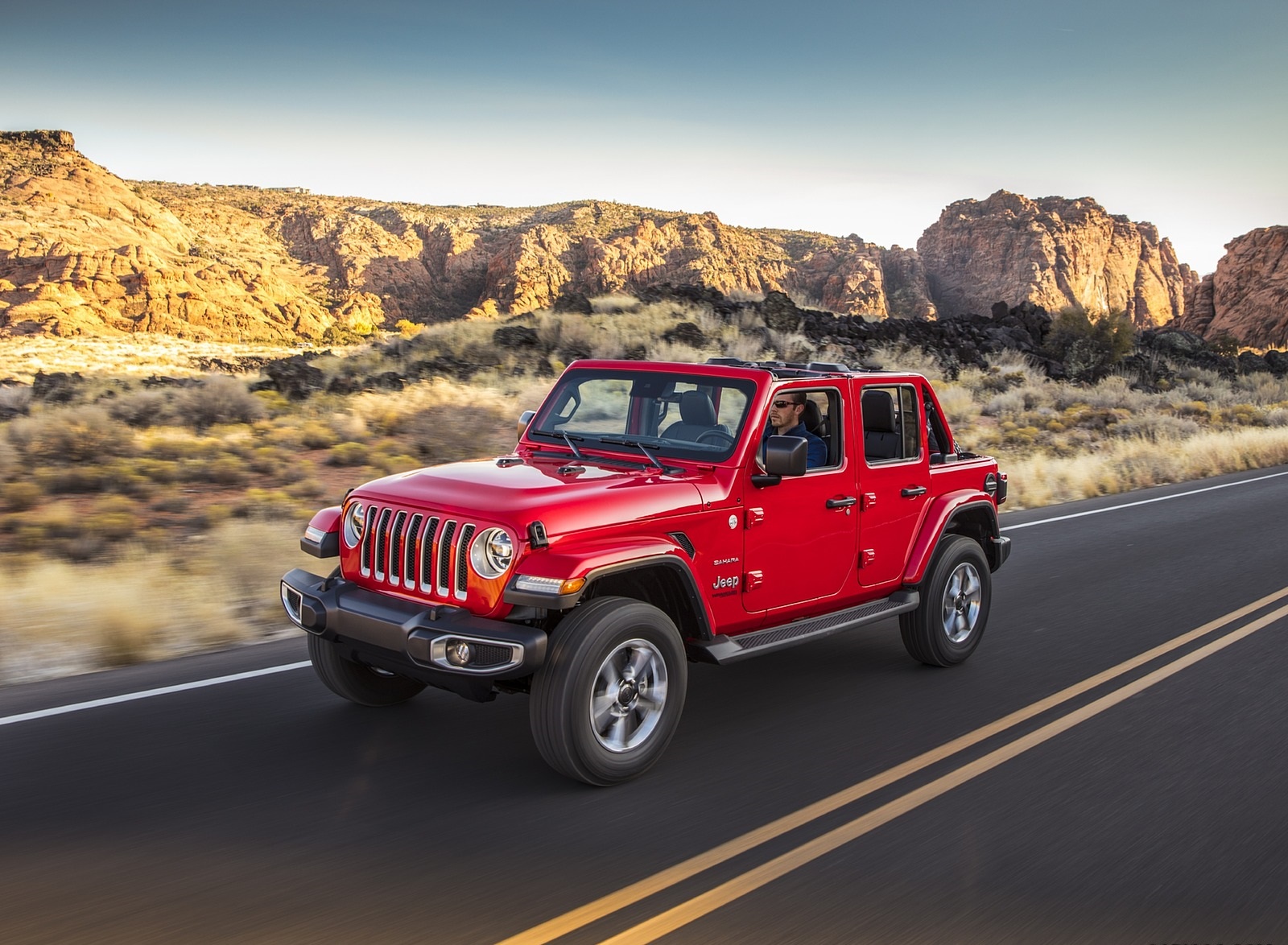 2020 Jeep Wrangler Sahara EcoDiesel Front Three-Quarter Wallpapers #87 of 122