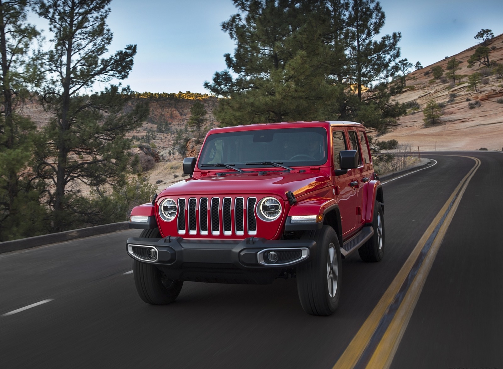 2020 Jeep Wrangler Sahara EcoDiesel Front Wallpapers #99 of 122