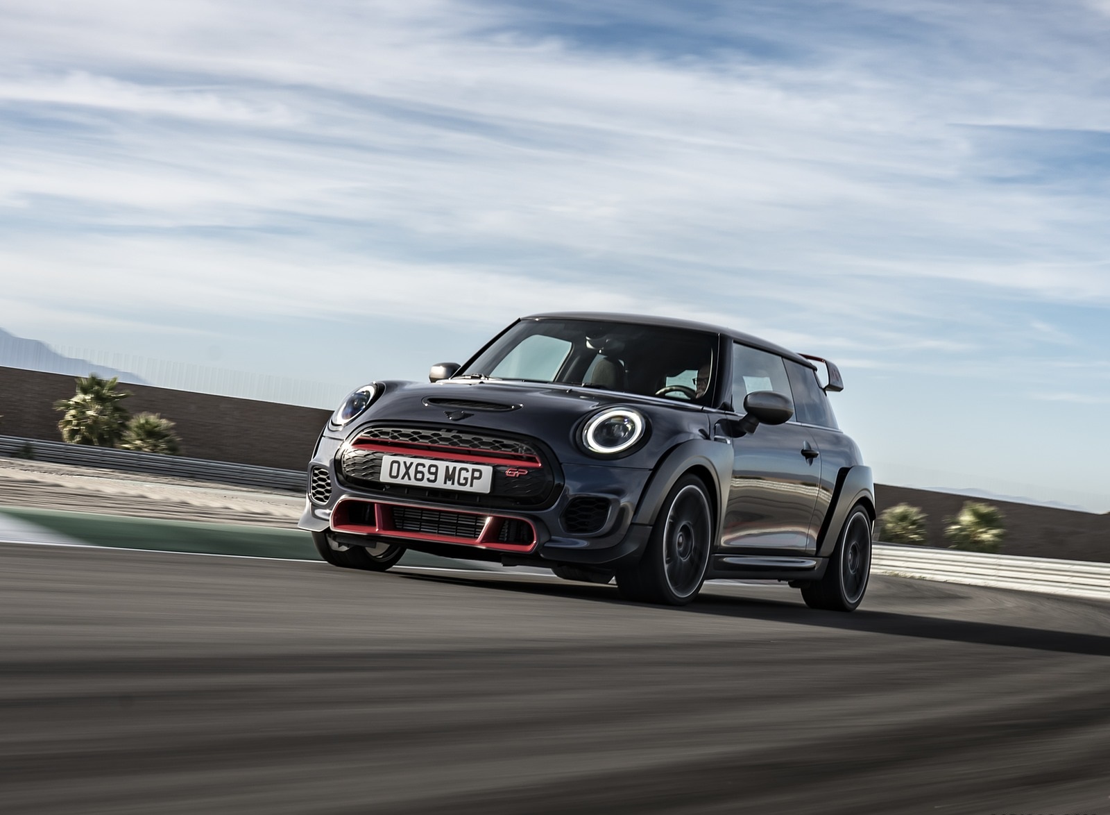 2020 MINI John Cooper Works GP Front Three-Quarter Wallpapers #4 of 64