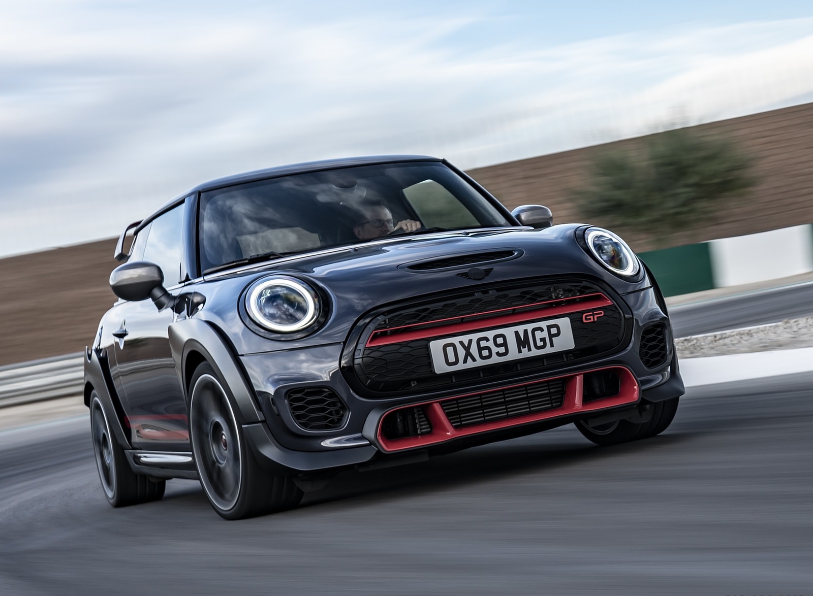 2020 MINI John Cooper Works GP Front Wallpapers (9)