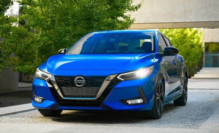 2020 Nissan Sentra Wallpapers HD