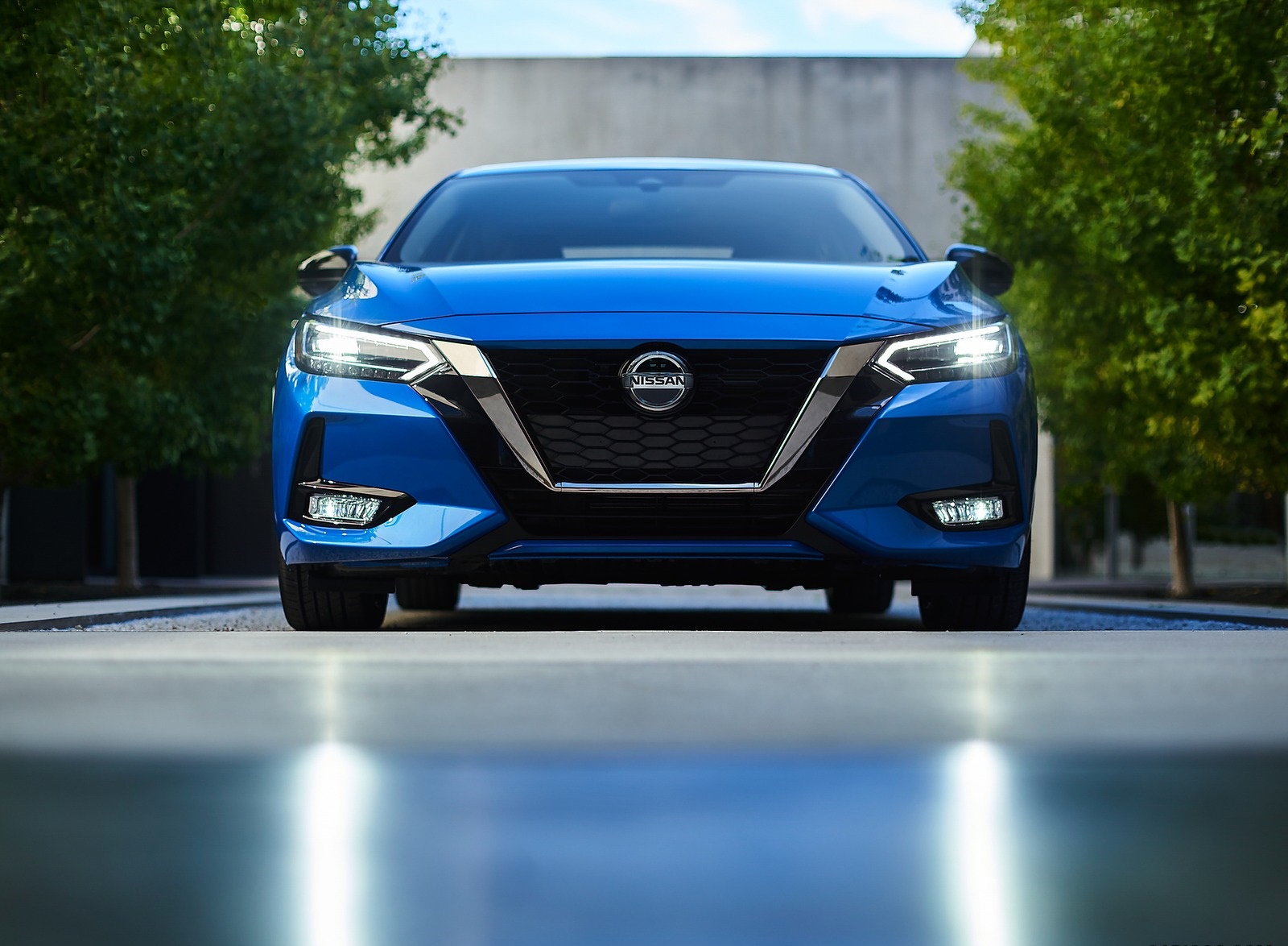 2020 Nissan Sentra Front Wallpapers #49 of 84