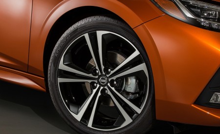 2020 Nissan Sentra Wheel Wallpapers 450x275 (78)