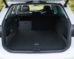 2020 Volkswagen Passat GTE Advance Estate (UK-Spec Plug-In Hybrid) Trunk Wallpapers 150x120