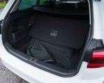 2020 Volkswagen Passat GTE Advance Estate (UK-Spec Plug-In Hybrid) Trunk Wallpapers 150x120 (27)