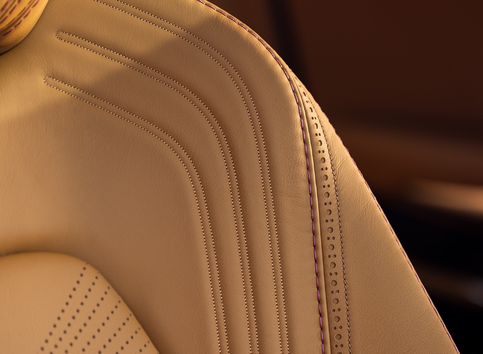 2021 Aston Martin DBX Interior Seats Wallpapers #113 of 122
