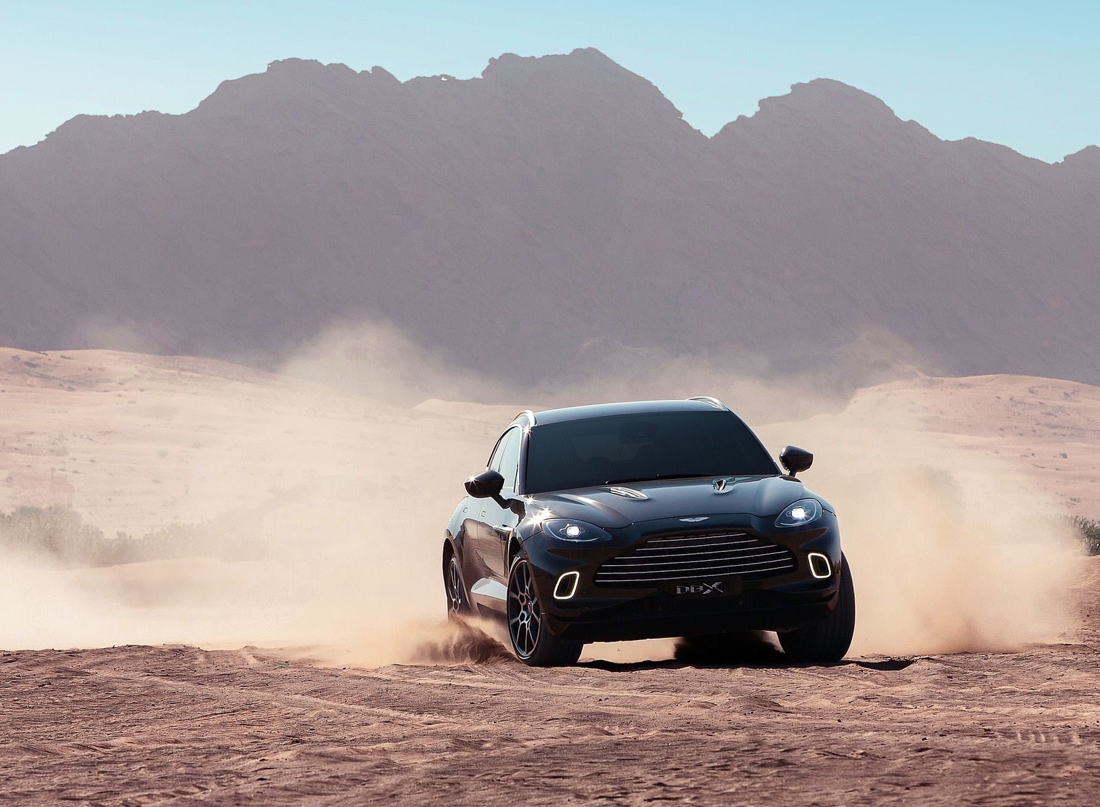 2021 Aston Martin DBX Off-Road Wallpapers (5)