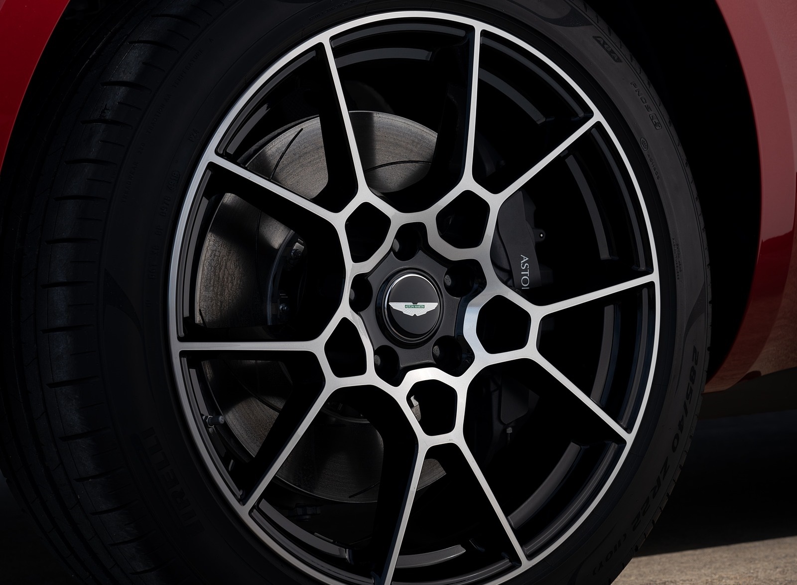 2021 Aston Martin DBX Wheel Wallpapers #105 of 122