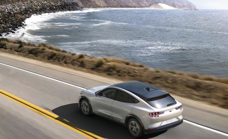 2021 Ford Mustang Mach-E Electric SUV Rear Three-Quarter Wallpapers 450x275 (33)