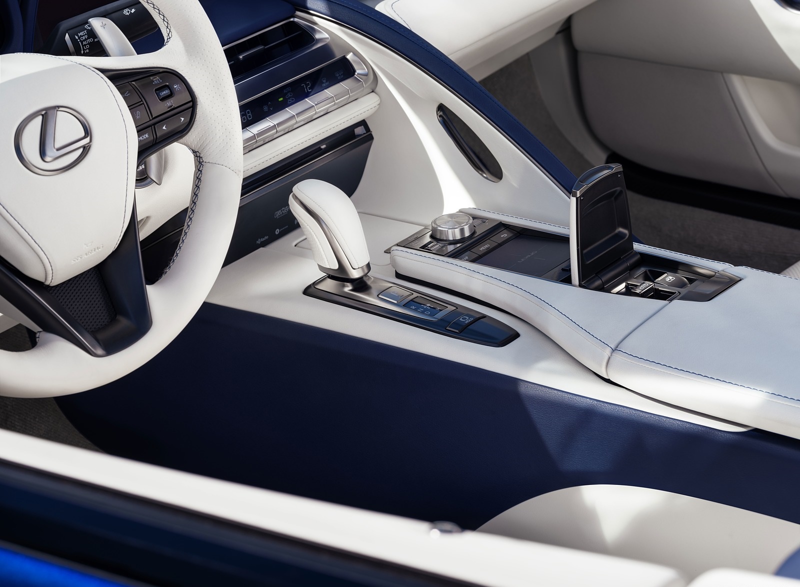 2021 Lexus LC 500 Convertible Interior Detail Wallpapers #32 of 33