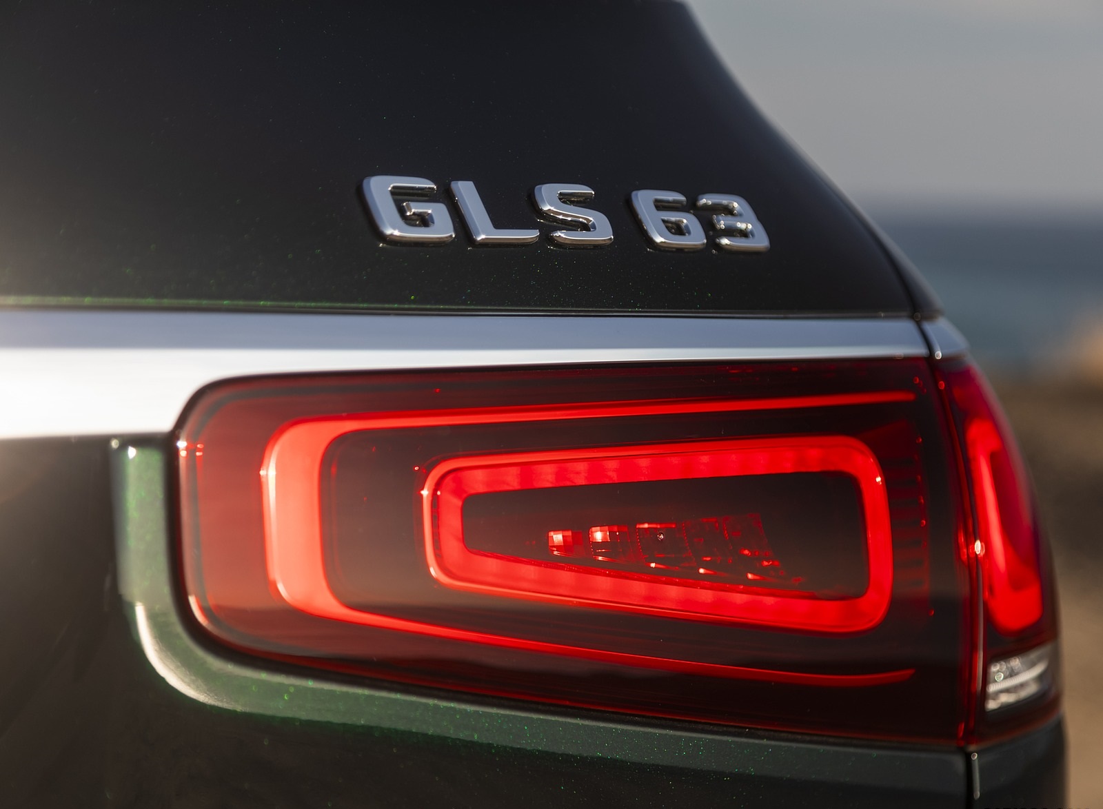 2021 Mercedes-AMG GLS 63 (US-Spec) Tail Light Wallpapers #36 of 95