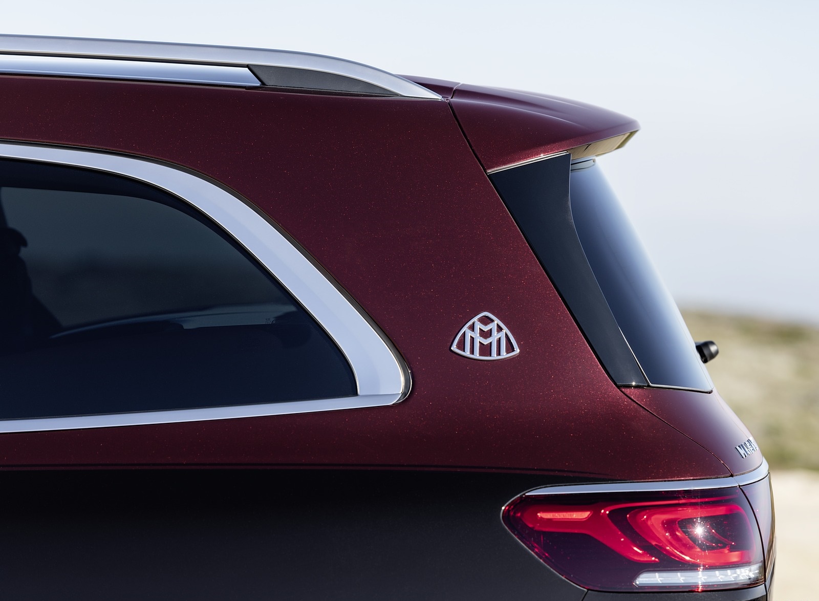 2021 Mercedes-Maybach GLS 600 (Color: Rubellite Red or Obsidian Black) Badge Wallpapers #103 of 142
