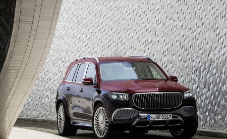 2021 Mercedes-Maybach GLS 600 (Color: Rubellite Red or Obsidian Black) Front Wallpapers 450x275 (96)