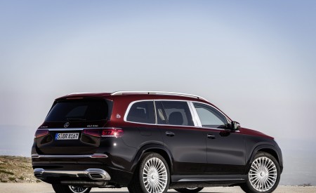 2021 Mercedes-Maybach GLS 600 (Color: Rubellite Red or Obsidian Black) Rear Three-Quarter Wallpapers 450x275 (97)