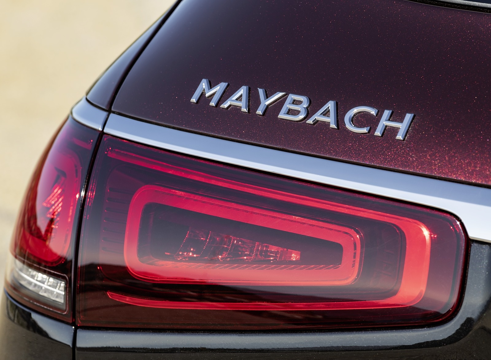 2021 Mercedes-Maybach GLS 600 (Color: Rubellite Red or Obsidian Black) Tail Light Wallpapers #107 of 142