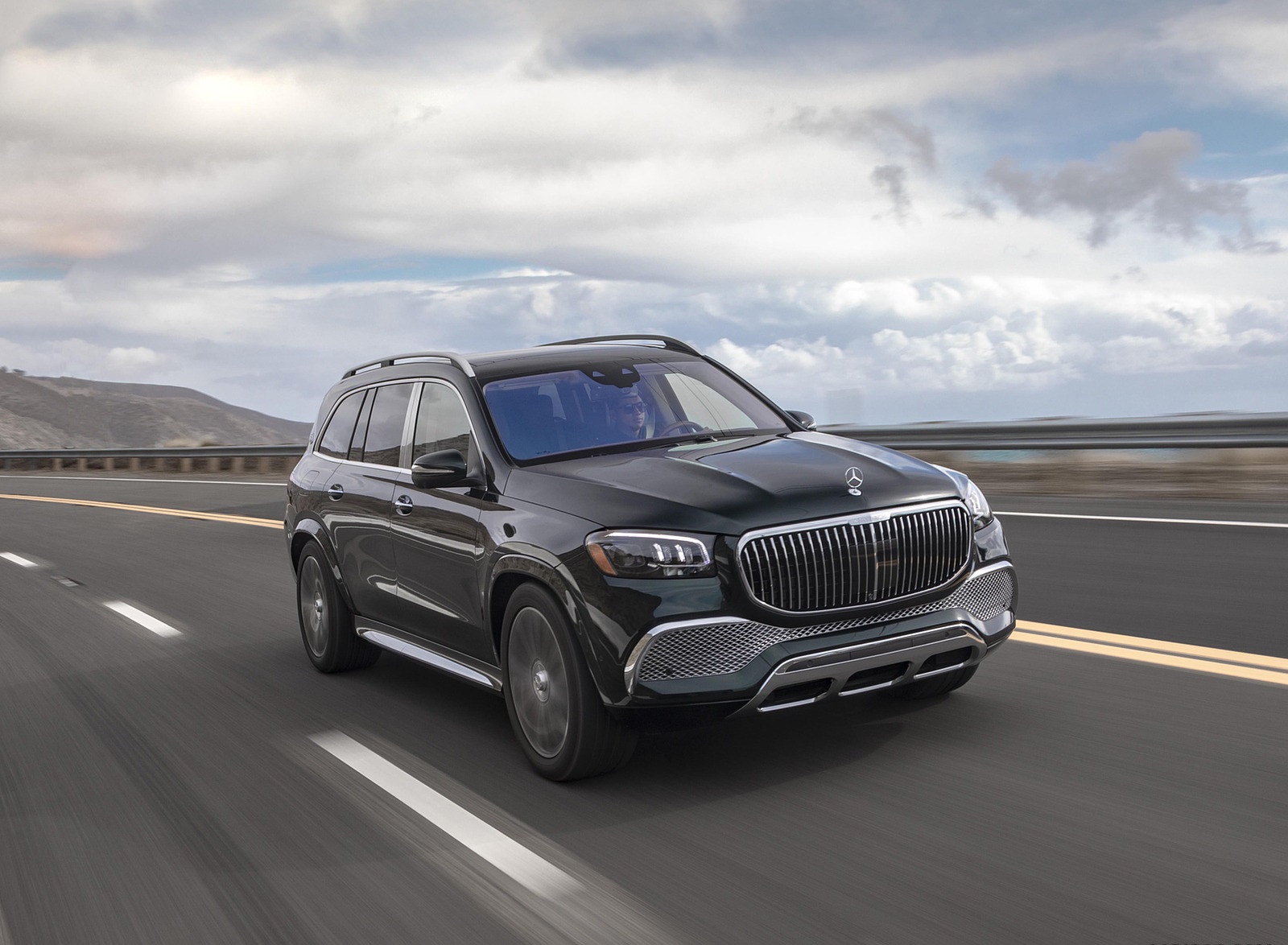 2021 Mercedes-Maybach GLS 600 (US-Spec) Front Three-Quarter Wallpapers #2 of 142