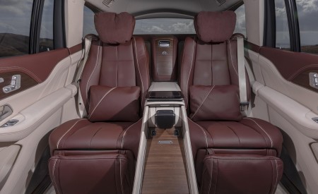 2021 Mercedes-Maybach GLS 600 (US-Spec) Interior Rear Seats Wallpapers 450x275 (79)