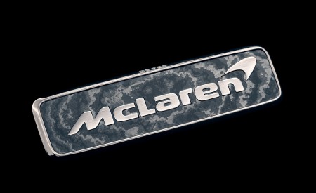 2019 McLaren Speedtail Badge Wallpapers 450x275 (27)