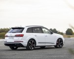 2020 Audi Q7 TFSI e quattro Plug-In Hybrid (Color: Glacier White) Rear Three-Quarter Wallpapers 150x120 (16)