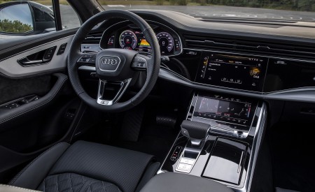 2020 Audi Q7 TFSI e quattro Plug-In Hybrid Interior Cockpit Wallpapers 450x275 (42)