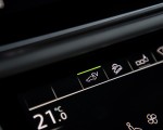 2020 Audi Q7 TFSI e quattro Plug-In Hybrid Interior Detail Wallpapers 150x120