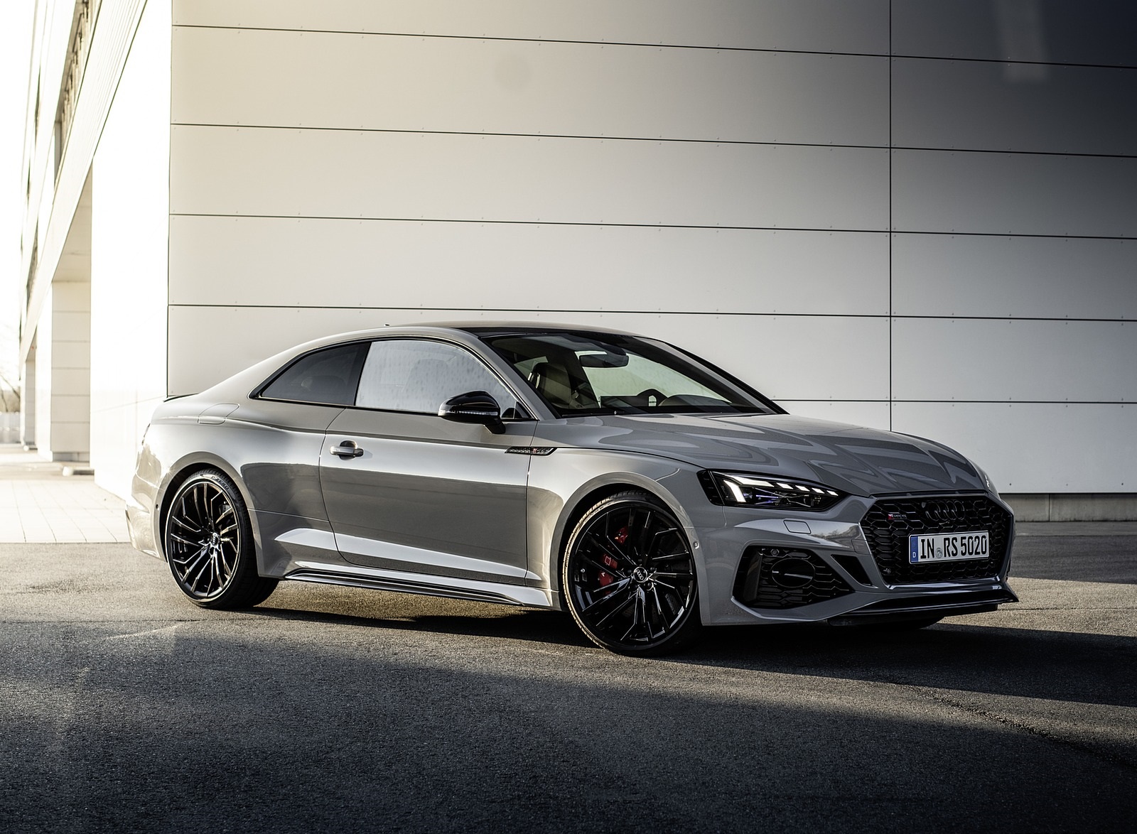 2020 Audi RS 5 Coupe (Color: Nardo Gray) Front Three-Quarter Wallpapers #8 of 75