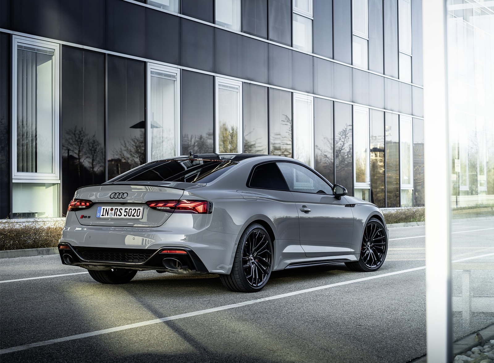 2020 Audi RS 5 Coupe (Color: Nardo Gray) Rear Three-Quarter Wallpapers #10 of 75