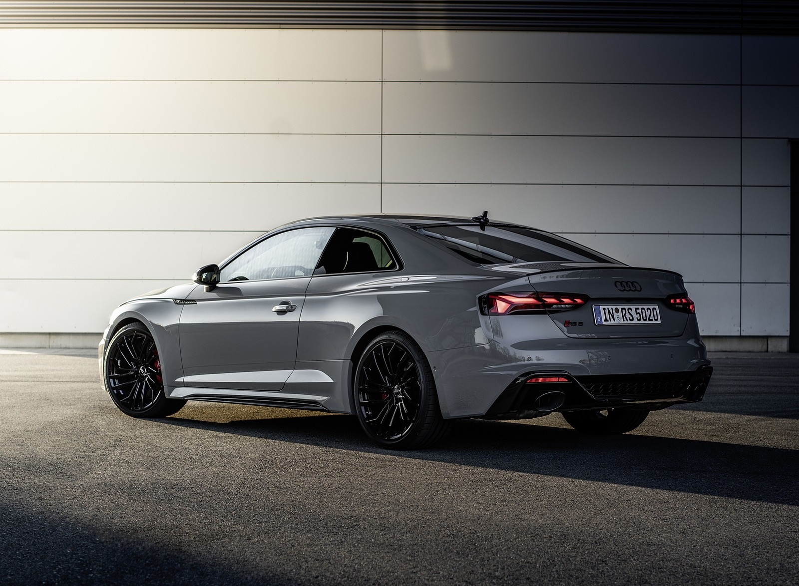 2020 Audi RS 5 Coupe (Color: Nardo Gray) Rear Three-Quarter Wallpapers #12 of 75