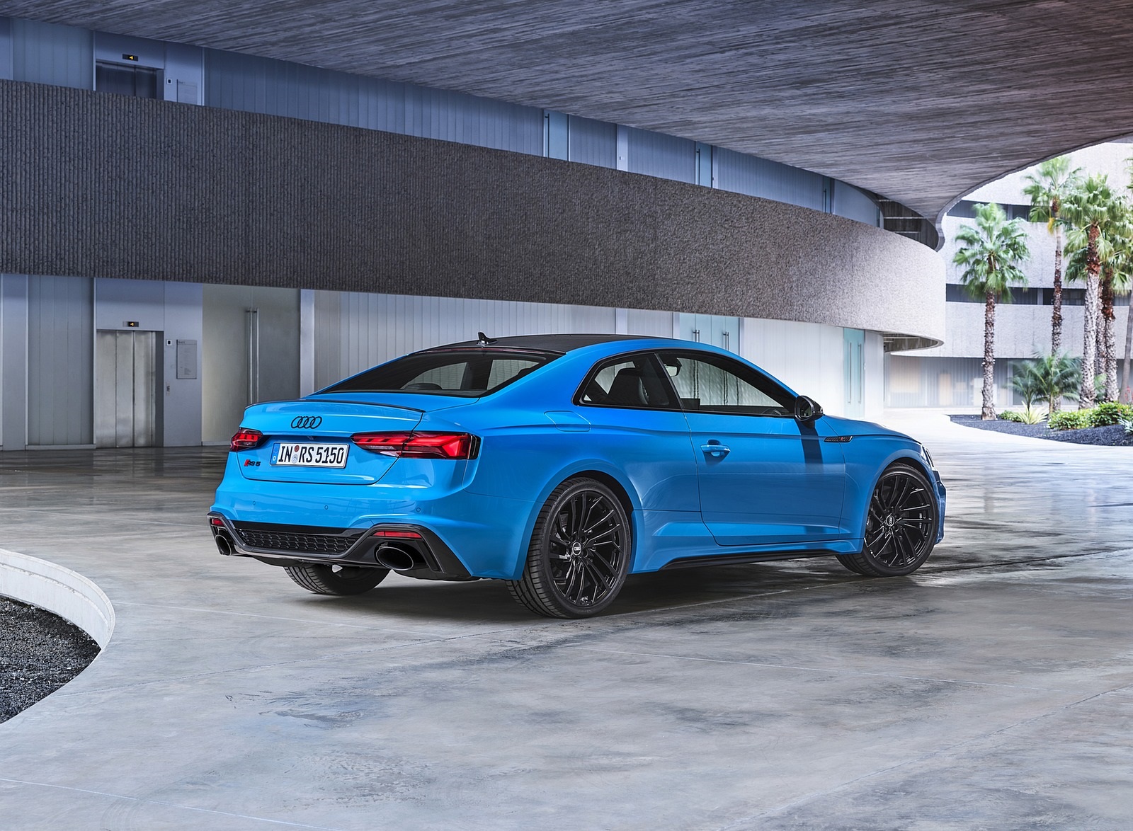 2020 Audi RS 5 Coupe (Color: Turbo Blue) Rear Three-Quarter Wallpapers #54 of 75