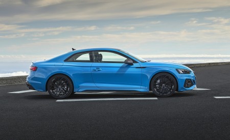 2020 Audi RS 5 Coupe (Color: Turbo Blue) Side Wallpapers 450x275 (51)