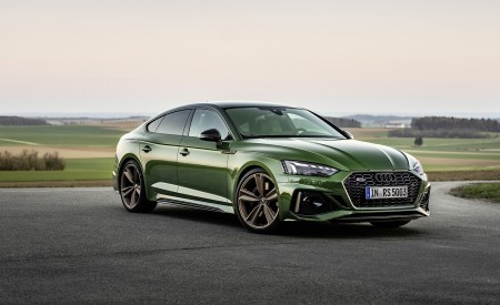 2020 Audi RS 5 Sportback (Color: Sonoma Green) Front Three-Quarter Wallpapers 450x275 (11)