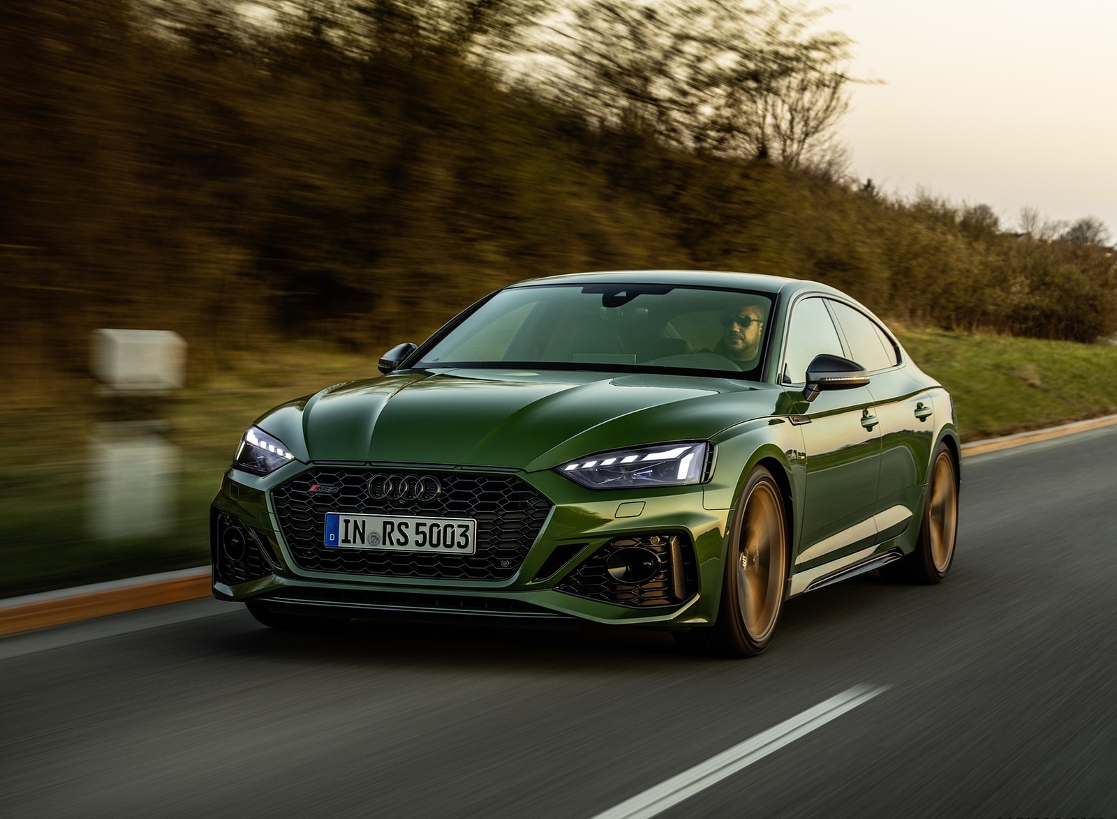 2020 Audi RS 5 Sportback (Color: Sonoma Green) Front Three-Quarter Wallpapers (2)