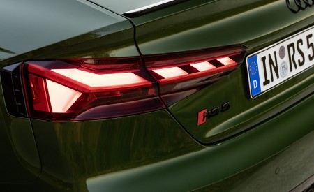 2020 Audi RS 5 Sportback (Color: Sonoma Green) Tail Light Wallpapers 450x275 (18)
